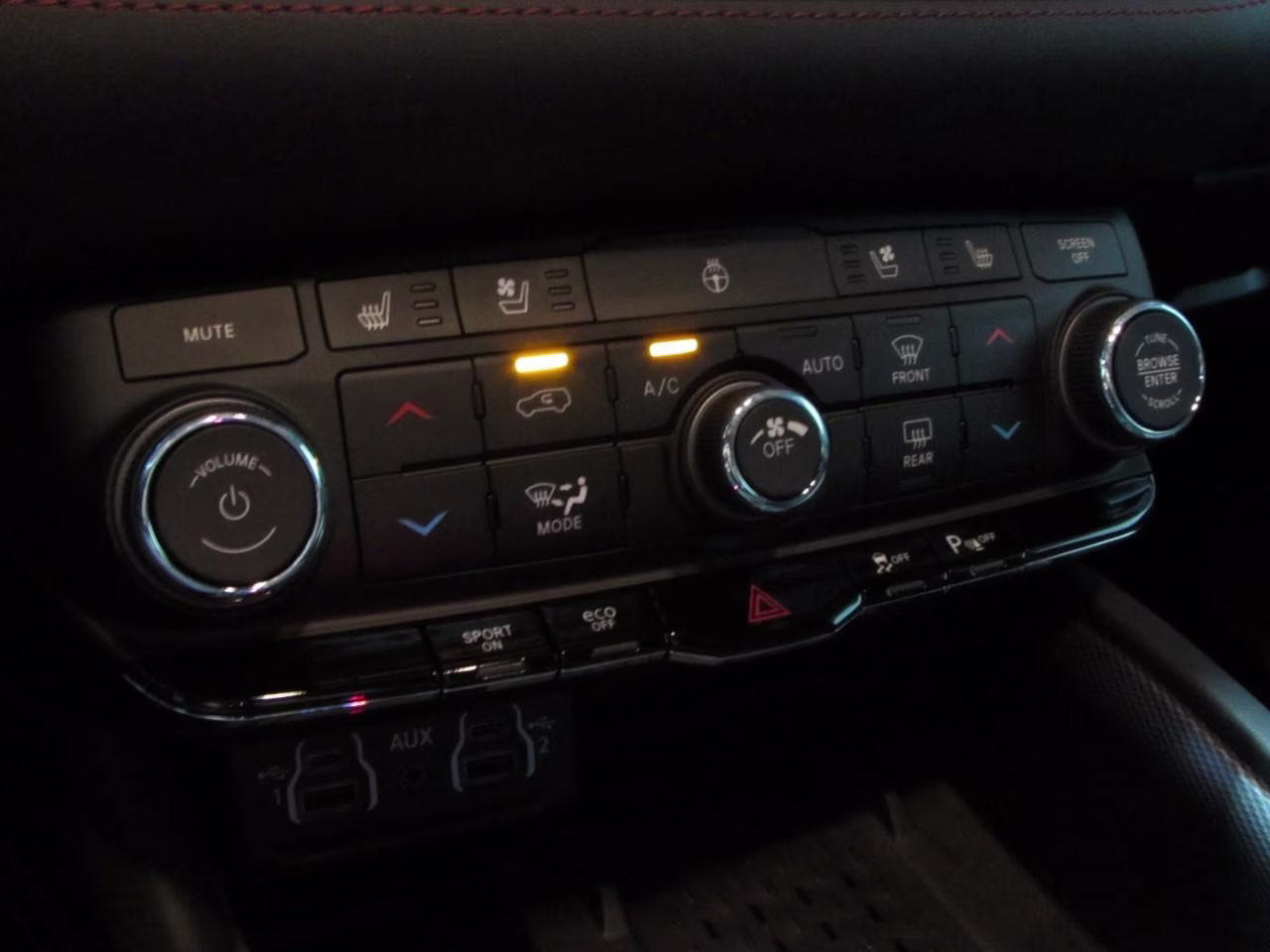 2026 DB Black Clearcoat Dodge Durango GT Plus HEMI V8 AWD SUV