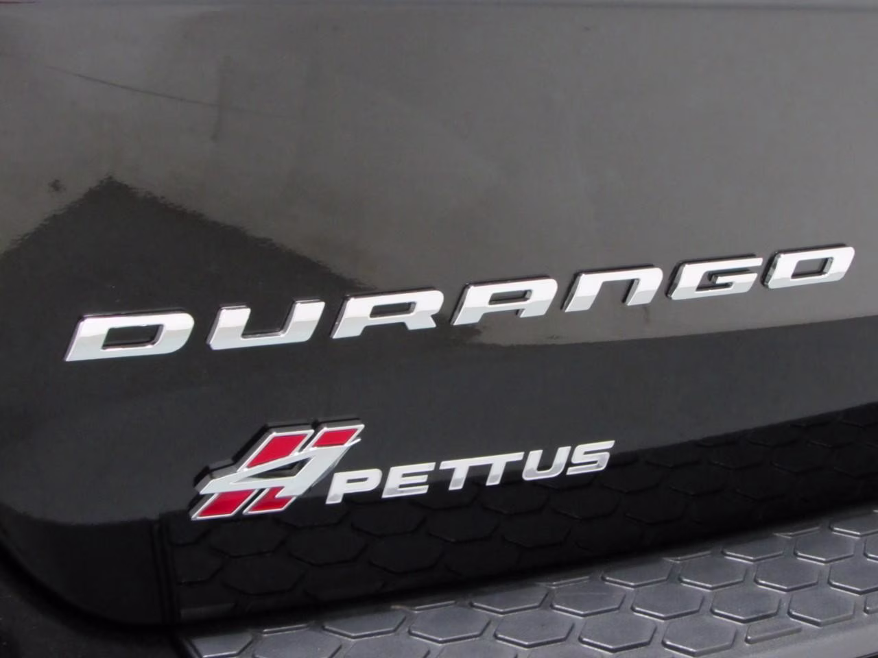 2026 DB Black Clearcoat Dodge Durango GT Plus HEMI V8 AWD SUV