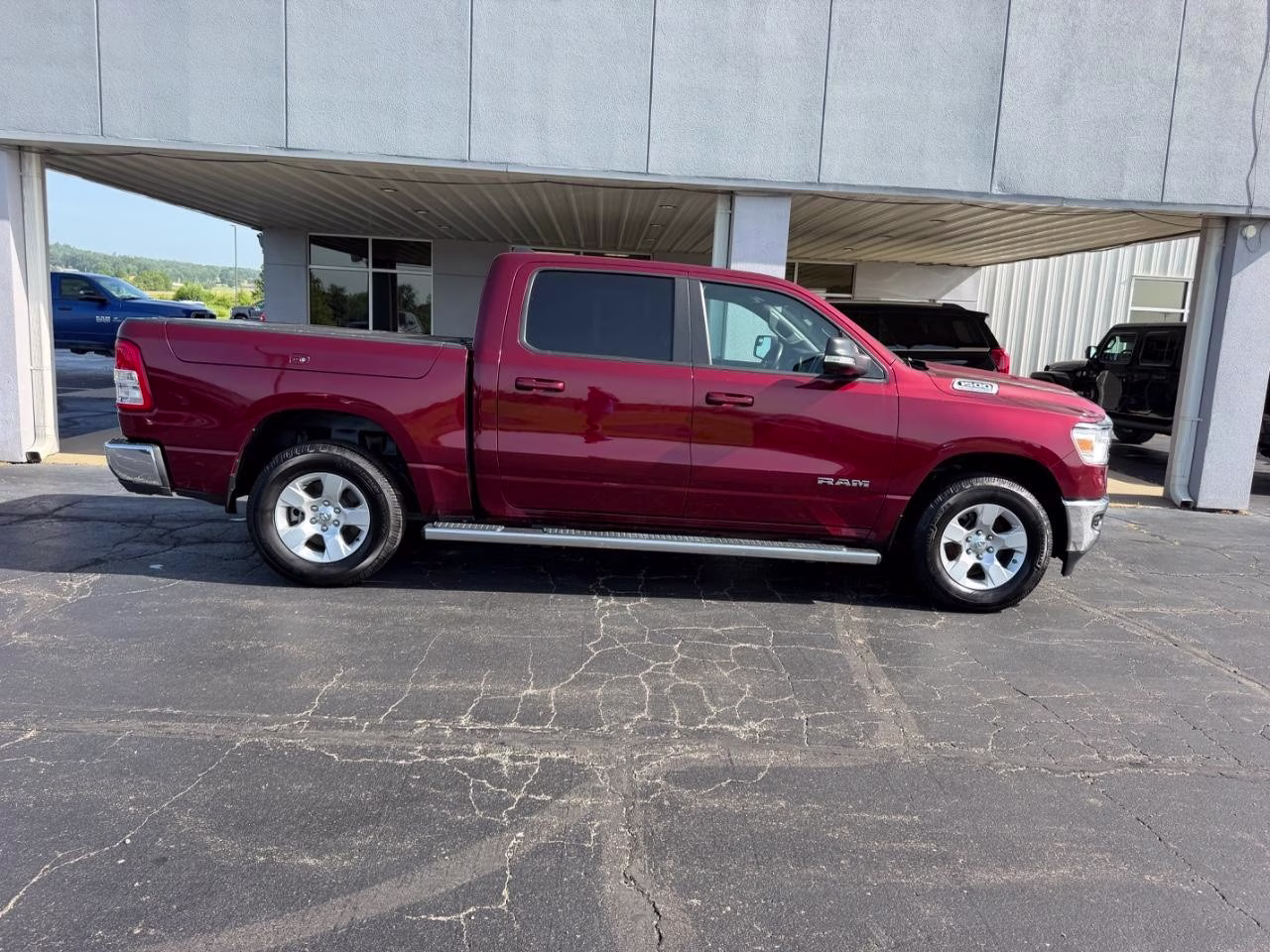 2021 Flame Red Clearcoat Ram 1500 Big Horn/Lone Star 4X4 Truck