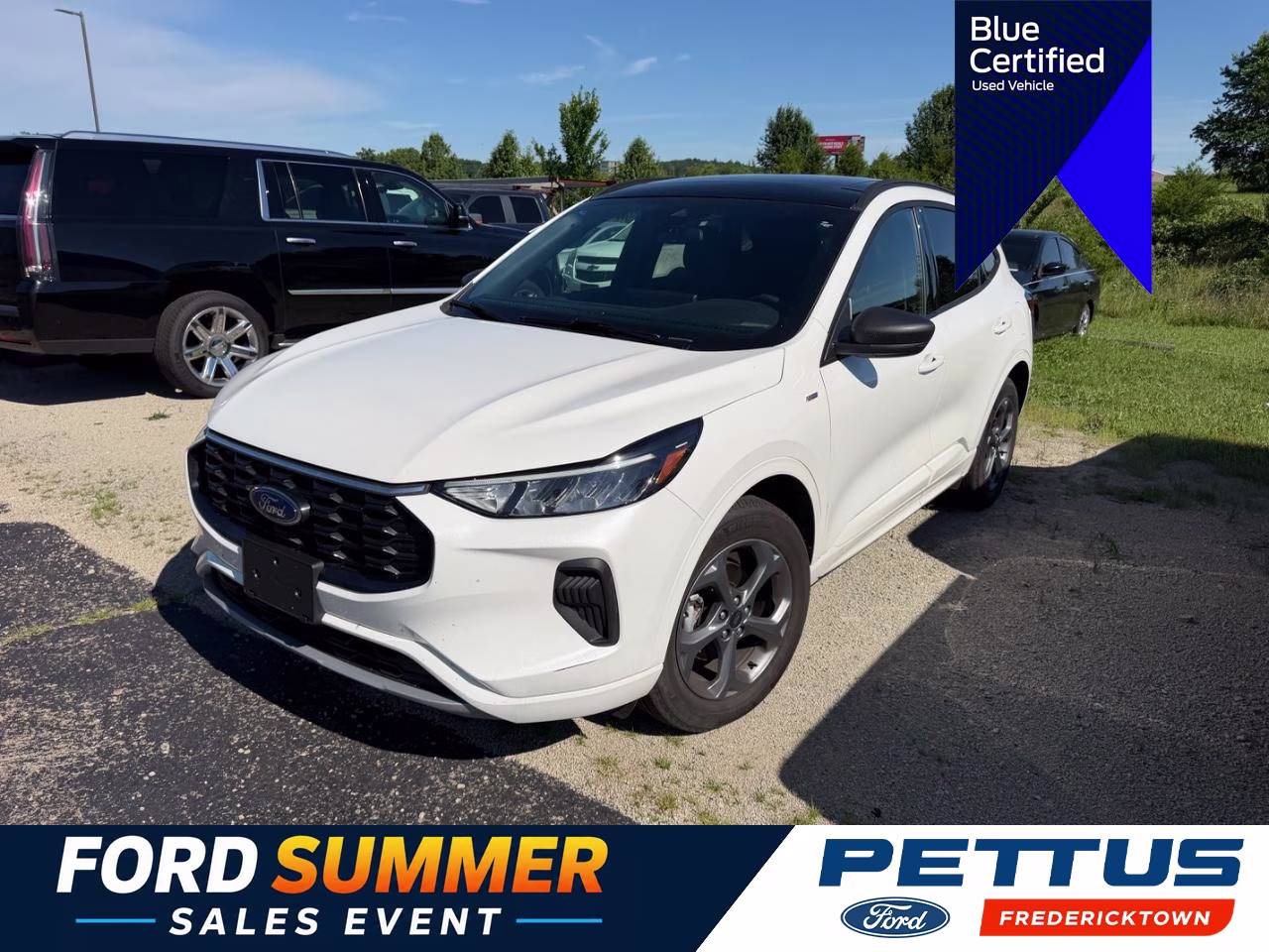2024 Star White Metallic Tri-Coat Ford Escape ST-Line AWD SUV