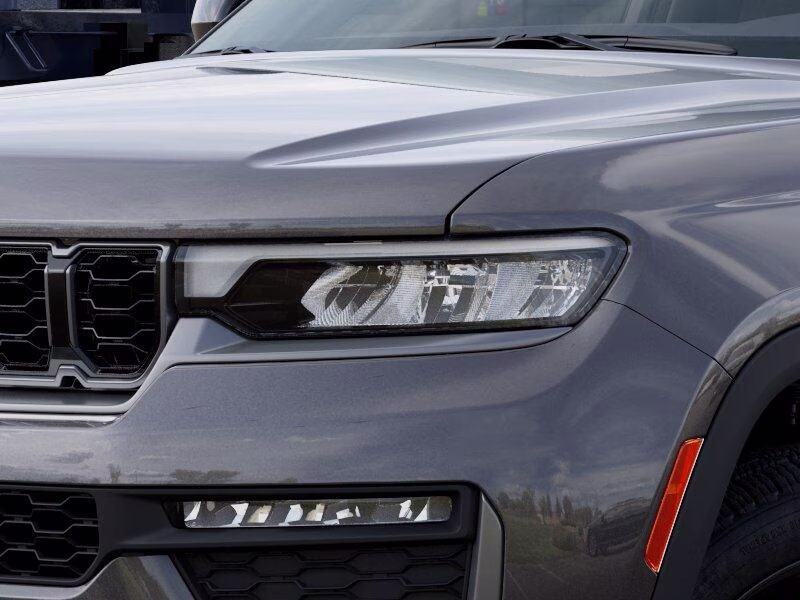 2026 Baltic Gray Metallic Clear Coat Jeep Grand Cherokee Grand Cherokee Limited 4x4 4X4 SUV