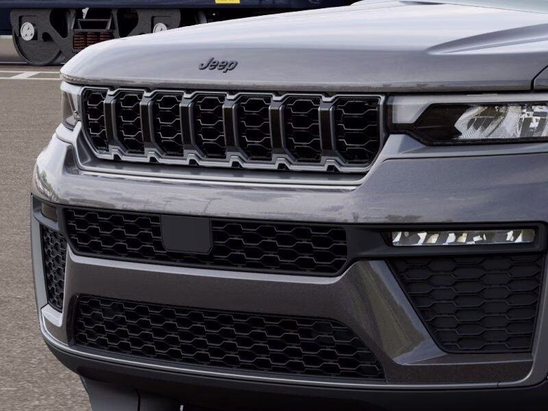 2026 Baltic Gray Metallic Clear Coat Jeep Grand Cherokee Grand Cherokee Limited 4x4 4X4 SUV