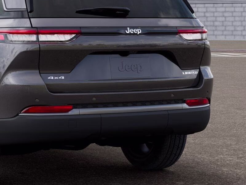 2026 Baltic Gray Metallic Clear Coat Jeep Grand Cherokee Grand Cherokee Limited 4x4 4X4 SUV