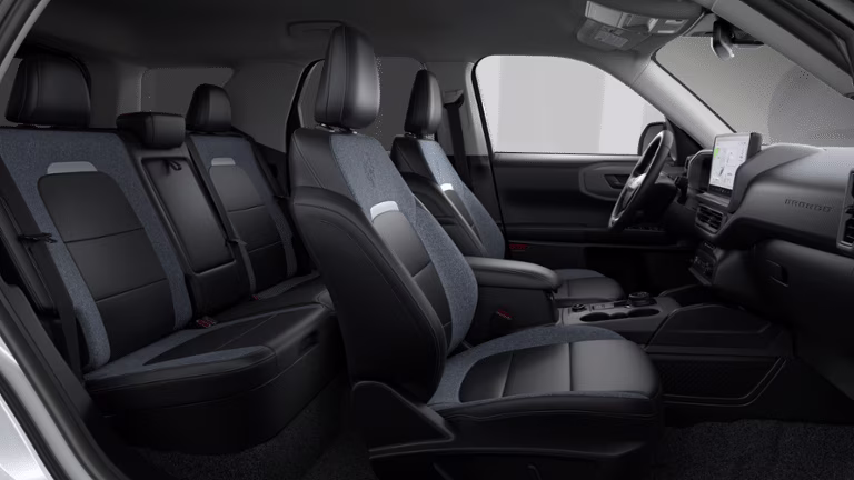 2026 Oxford White Ford Bronco Sport Outer Banks 4X4 SUV