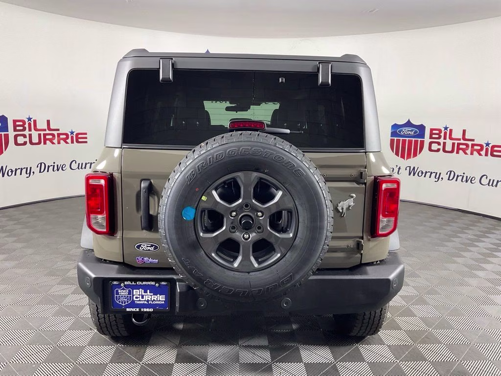 2026 Gray Ford Bronco Big Bend 4X4 SUV