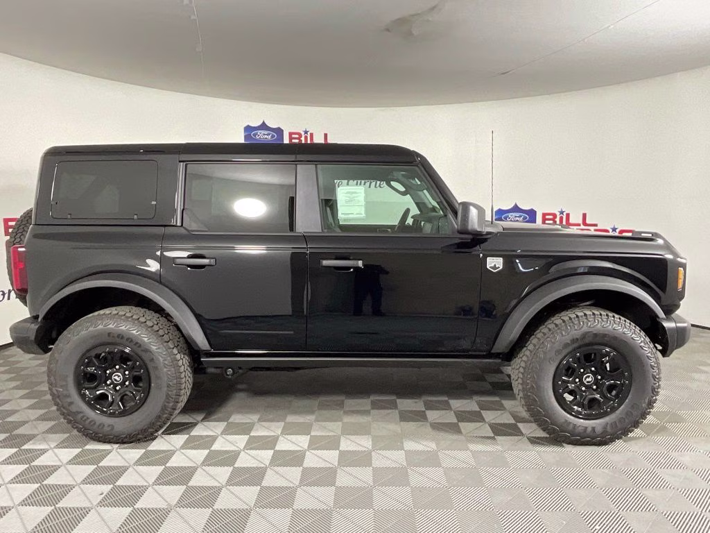 2026 Shadow Black Ford Bronco Big Bend 4X4 SUV
