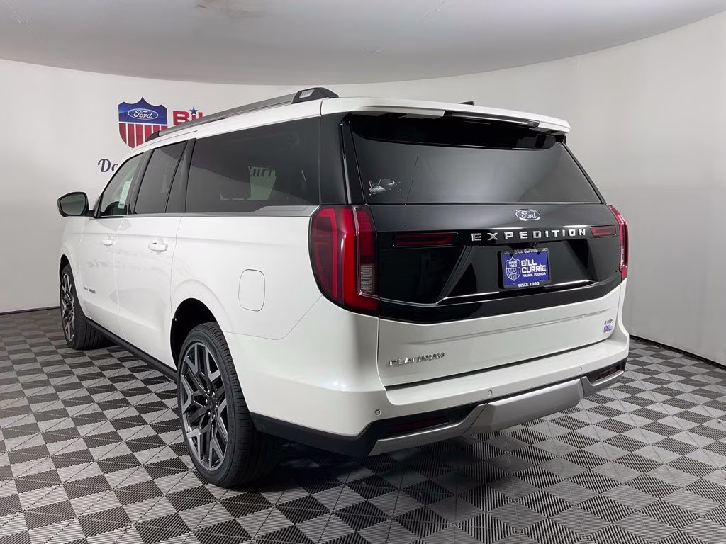 2026 White Metallic Ford Expedition Max Platinum 4X4 SUV