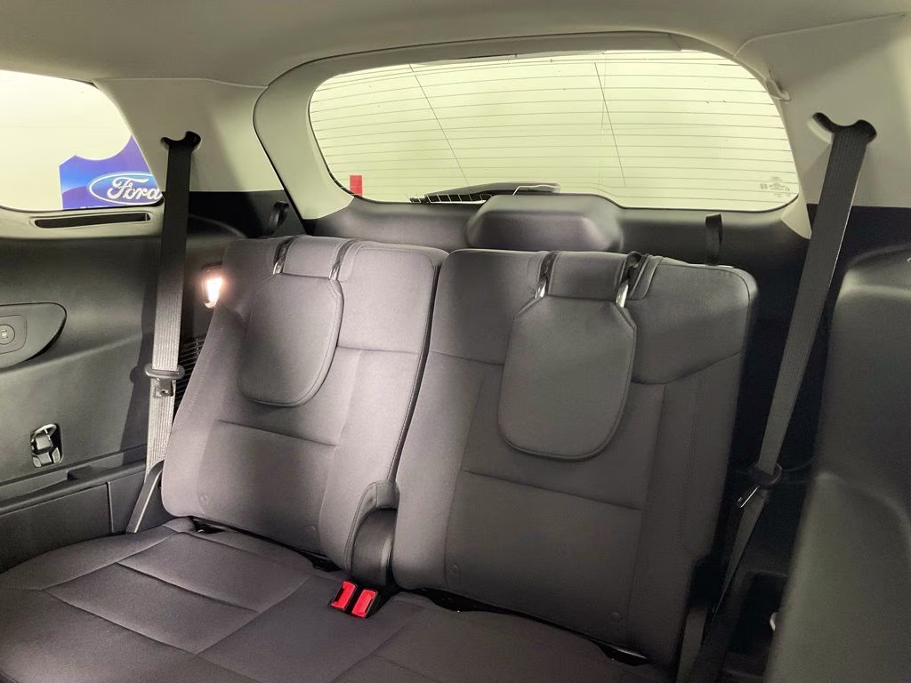 2026 White Metallic Ford Explorer Active RWD SUV