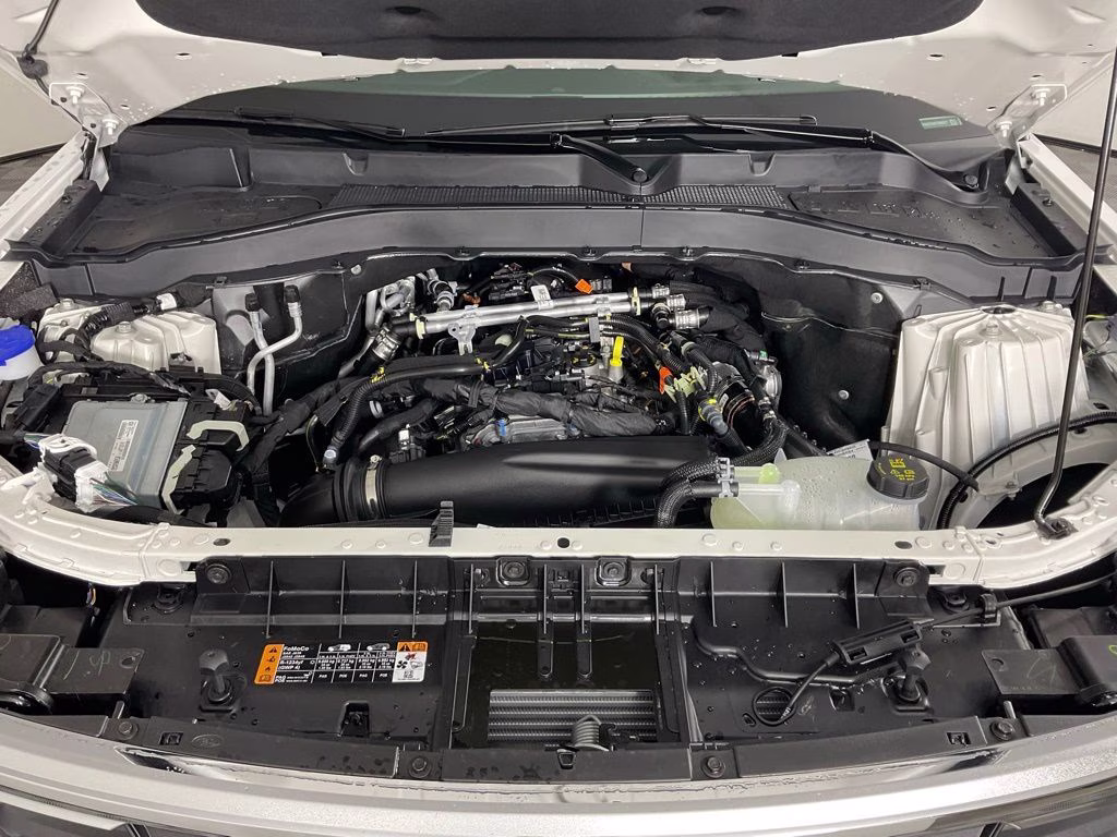 2026 White Metallic Ford Explorer Active RWD SUV