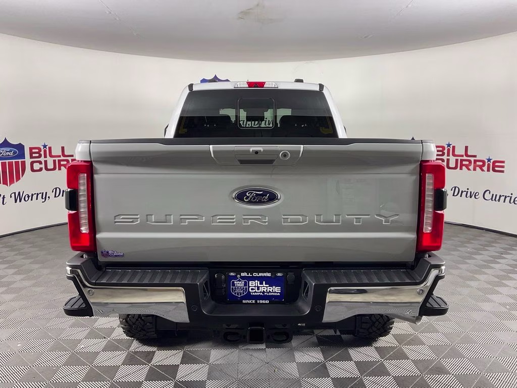2026 Avalanche Ford Super Duty F-250 SRW Lariat 4X4 Truck