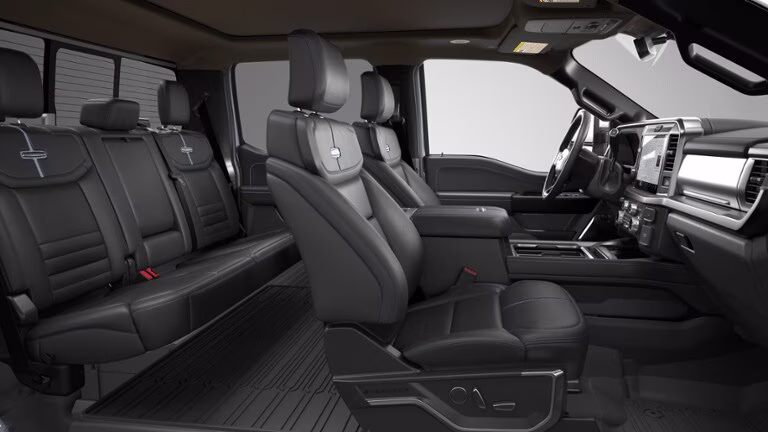 2026 Glacier Gray Metallic Tri-Coat Ford Super Duty F-350 DRW Platinum 4X4 Truck