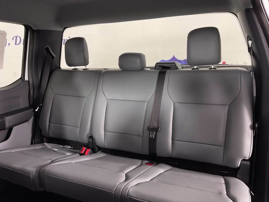 2026 Oxford White Ford F-150 XL RWD Truck