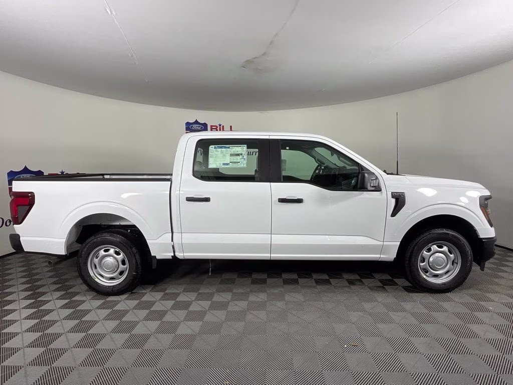 2026 Oxford White Ford F-150 XL RWD Truck