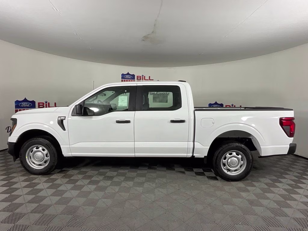 2026 Oxford White Ford F-150 XL RWD Truck