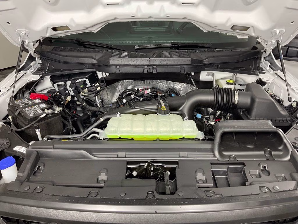 2026 Oxford White Ford F-150 XL RWD Truck