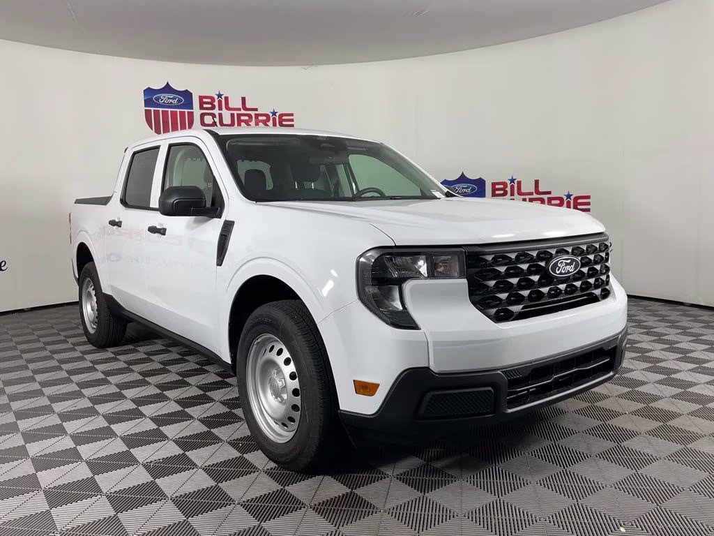 2026 Oxford White Ford Maverick XL FWD Truck