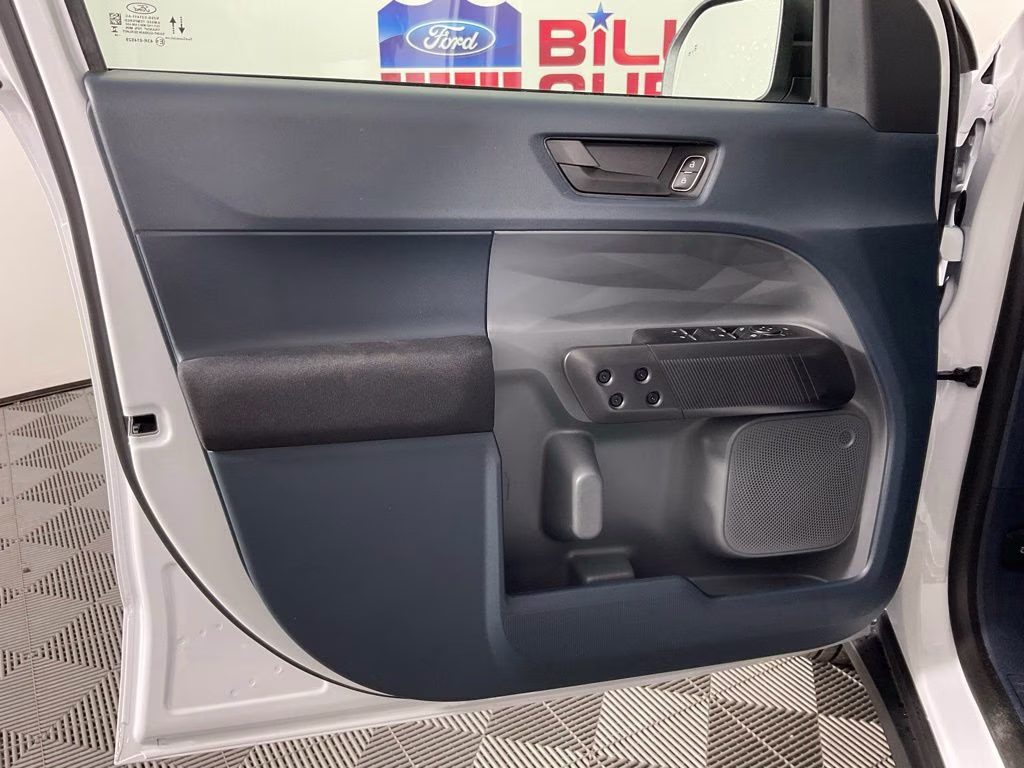 2026 Oxford White Ford Maverick XL FWD Truck