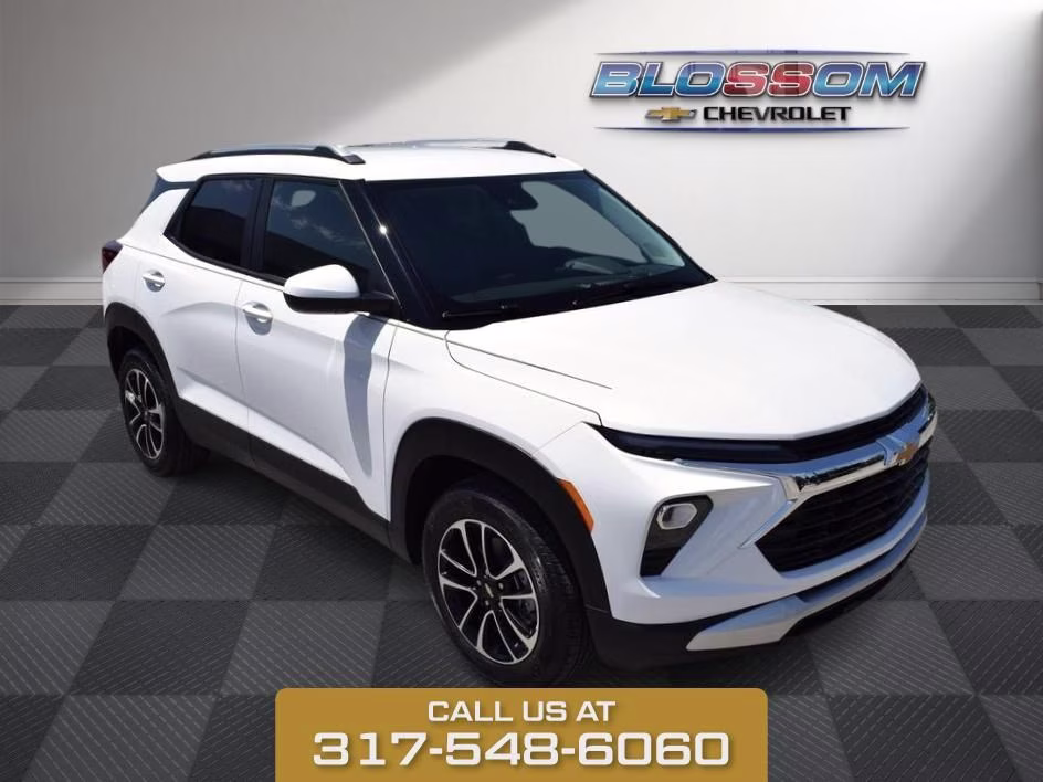 2026 Summit White Chevrolet Trailblazer LT FWD SUV