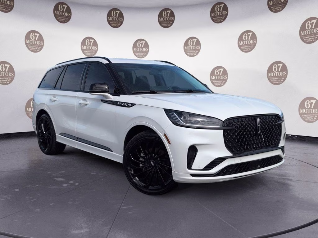 2025 Lincoln Aviator Reserve AWD's photo
