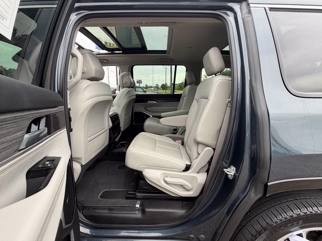 2023 River Rock Jeep Wagoneer Series III RWD SUV