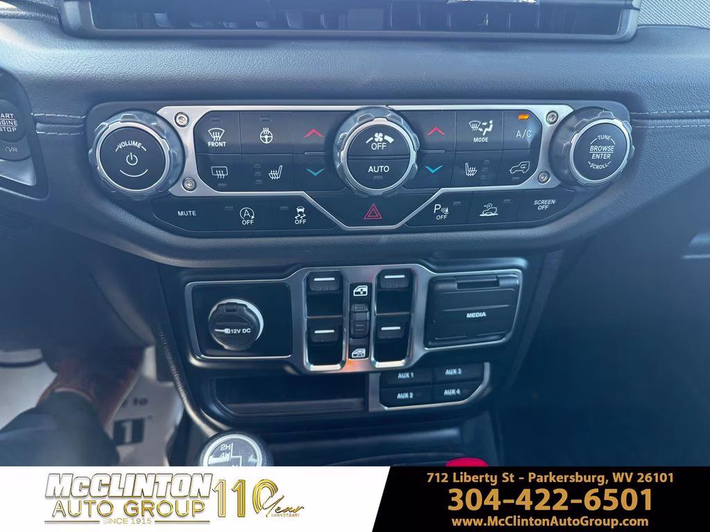 2024 Hydro Blue Pearl Coat Jeep Wrangler Sahara 4X4 SUV