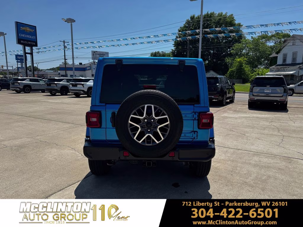 2024 Hydro Blue Pearl Coat Jeep Wrangler Sahara 4X4 SUV