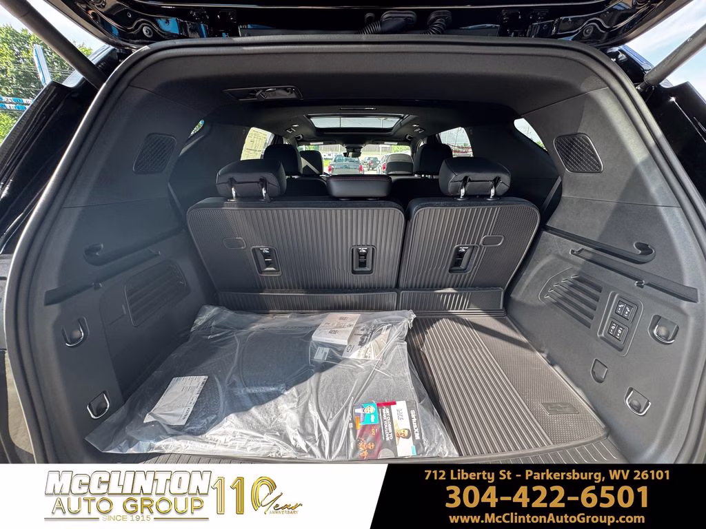 2026 Mosaic Black Metallic Chevrolet Traverse RS AWD SUV