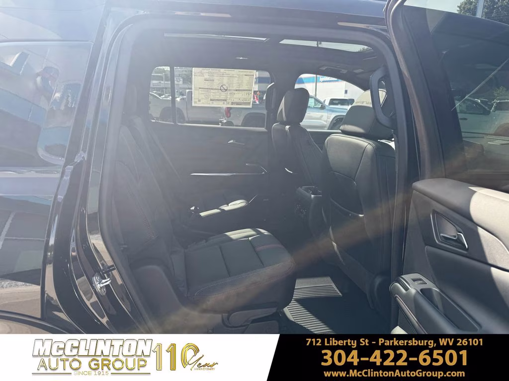 2026 Mosaic Black Metallic Chevrolet Traverse RS AWD SUV