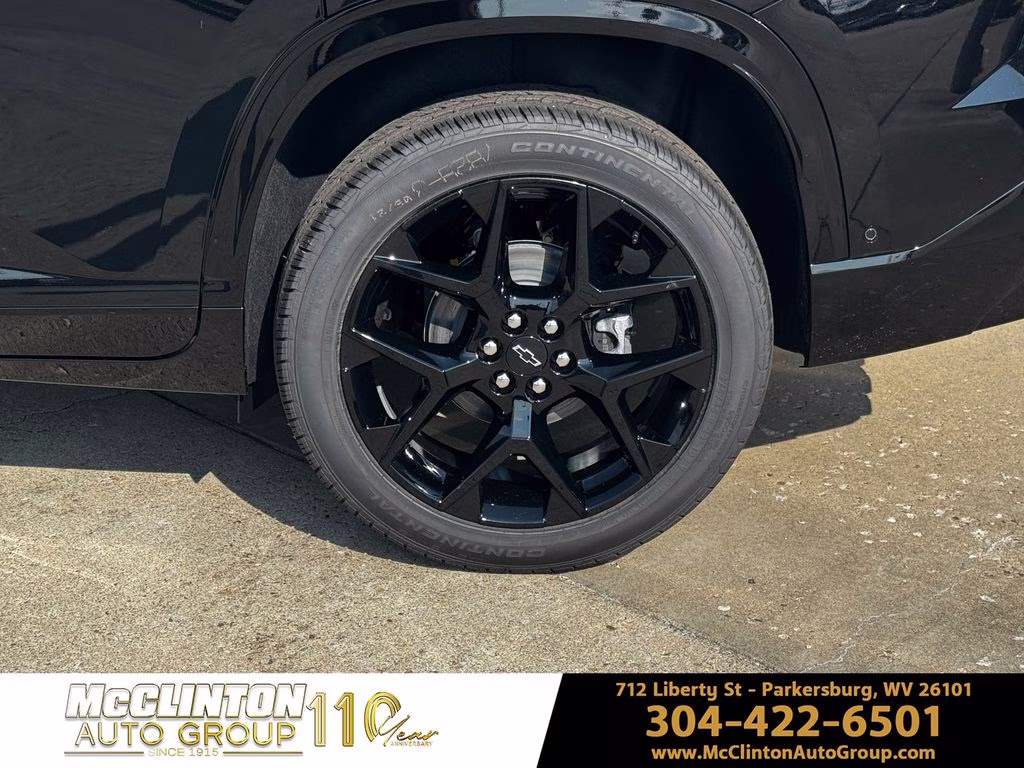 2026 Mosaic Black Metallic Chevrolet Traverse RS AWD SUV