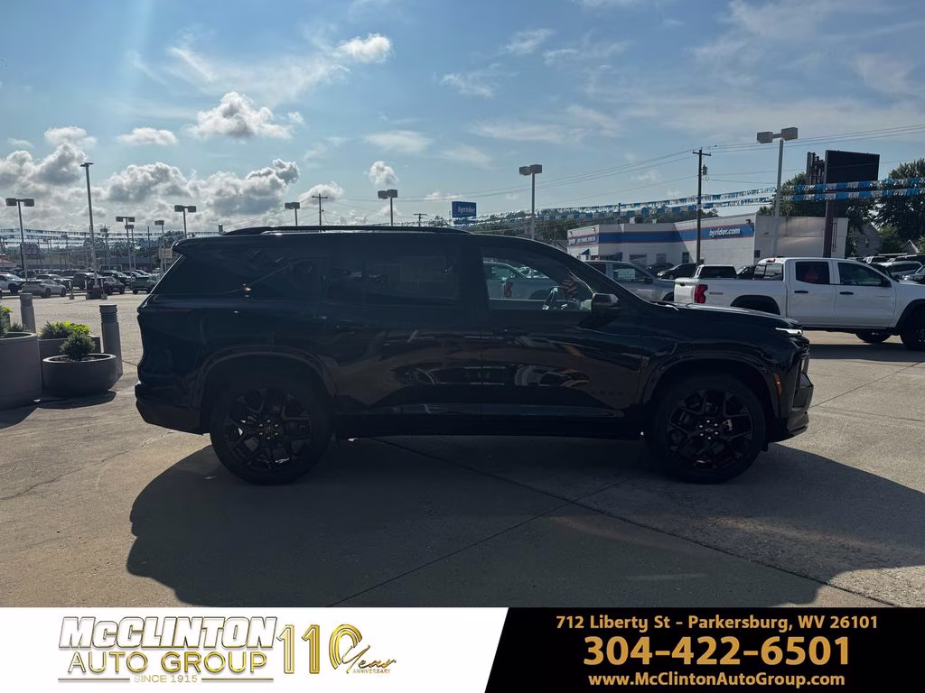 2026 Mosaic Black Metallic Chevrolet Traverse RS AWD SUV