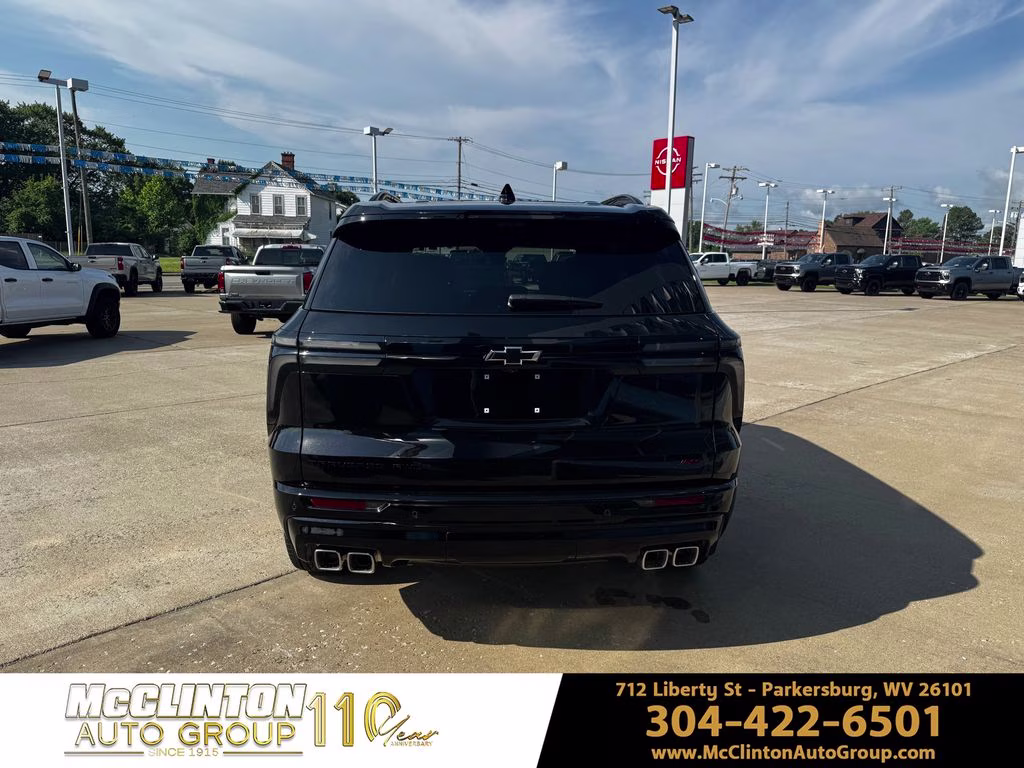 2026 Mosaic Black Metallic Chevrolet Traverse RS AWD SUV