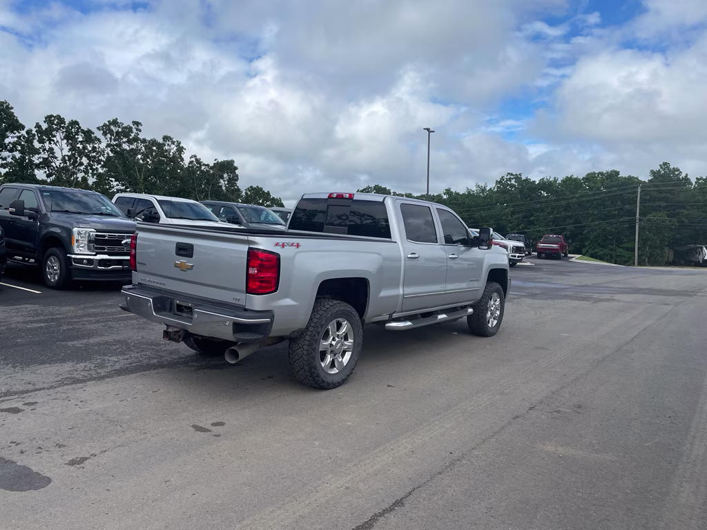 2017 Silver Ice Metallic Chevrolet Silverado LTZ 4X4 Truck