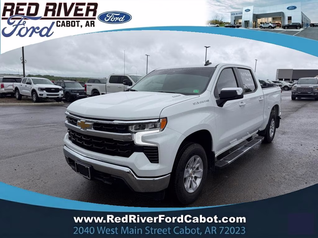 2025 Chevrolet Silverado 1500 LT 4X4 Crew Cab Short Box's photo