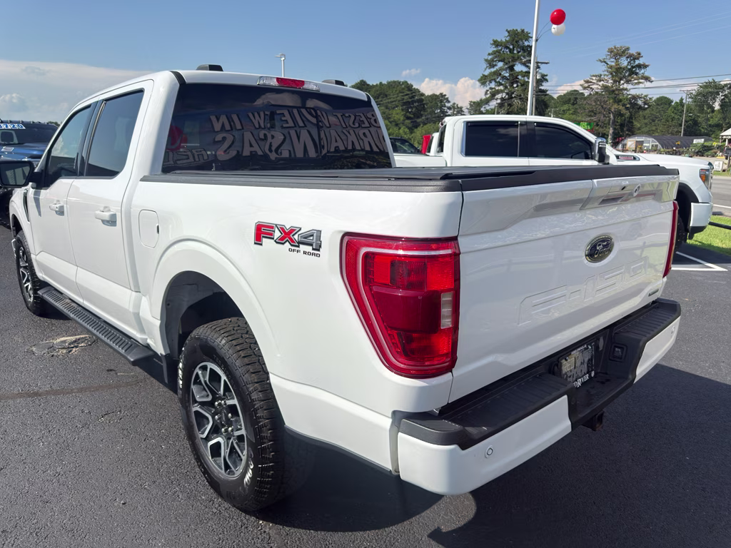 2023 Oxford White Ford F-150 XLT 4X4 Truck