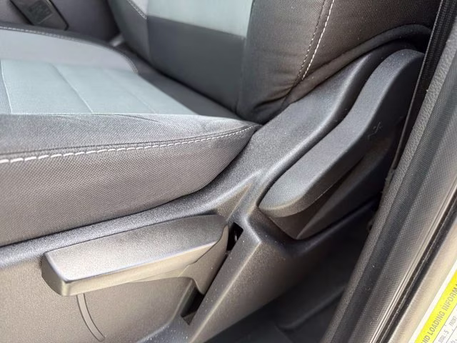 2019 Oxford White Ford Escape S FWD SUV