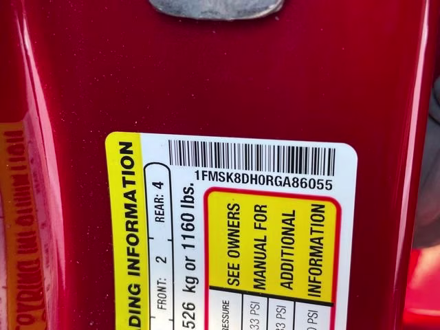 2024 Rapid Red Metallic Tinted Clearcoat Ford Explorer XLT 4X4 SUV