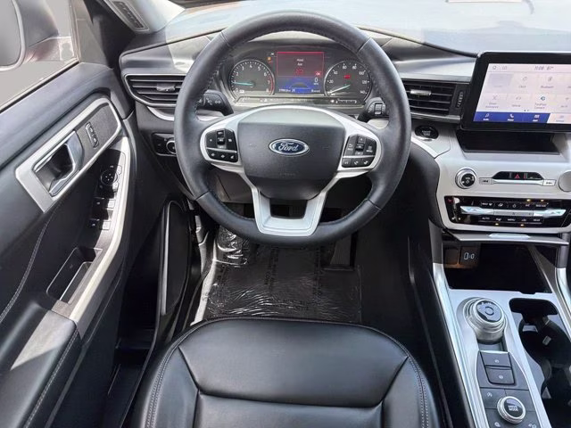 2024 Red Metallic Ford Explorer XLT 4X4 SUV