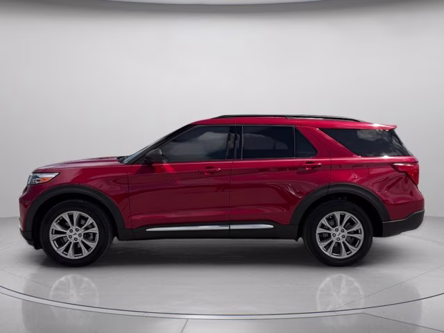 2024 Red Metallic Ford Explorer XLT 4X4 SUV