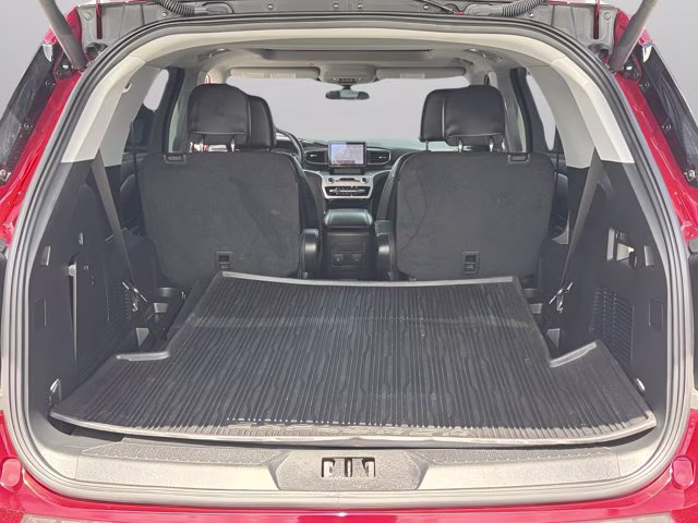 2024 Red Metallic Ford Explorer XLT 4X4 SUV