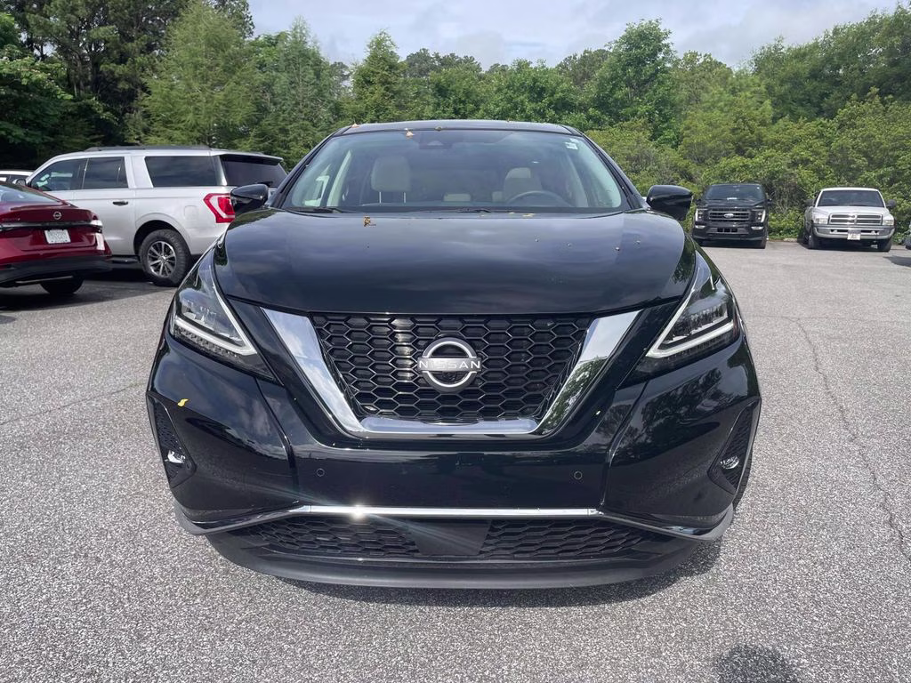 2024 Super Black Nissan Murano SL FWD SUV