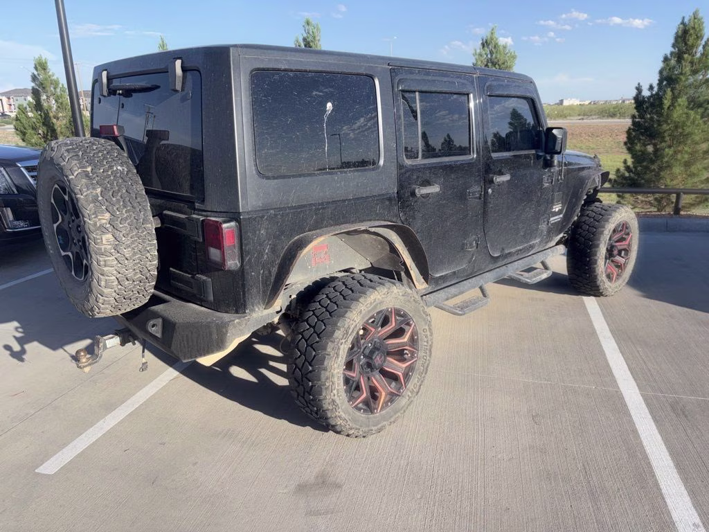 2017 Black Clearcoat Jeep Wrangler Unlimited Sahara 4X4 SUV