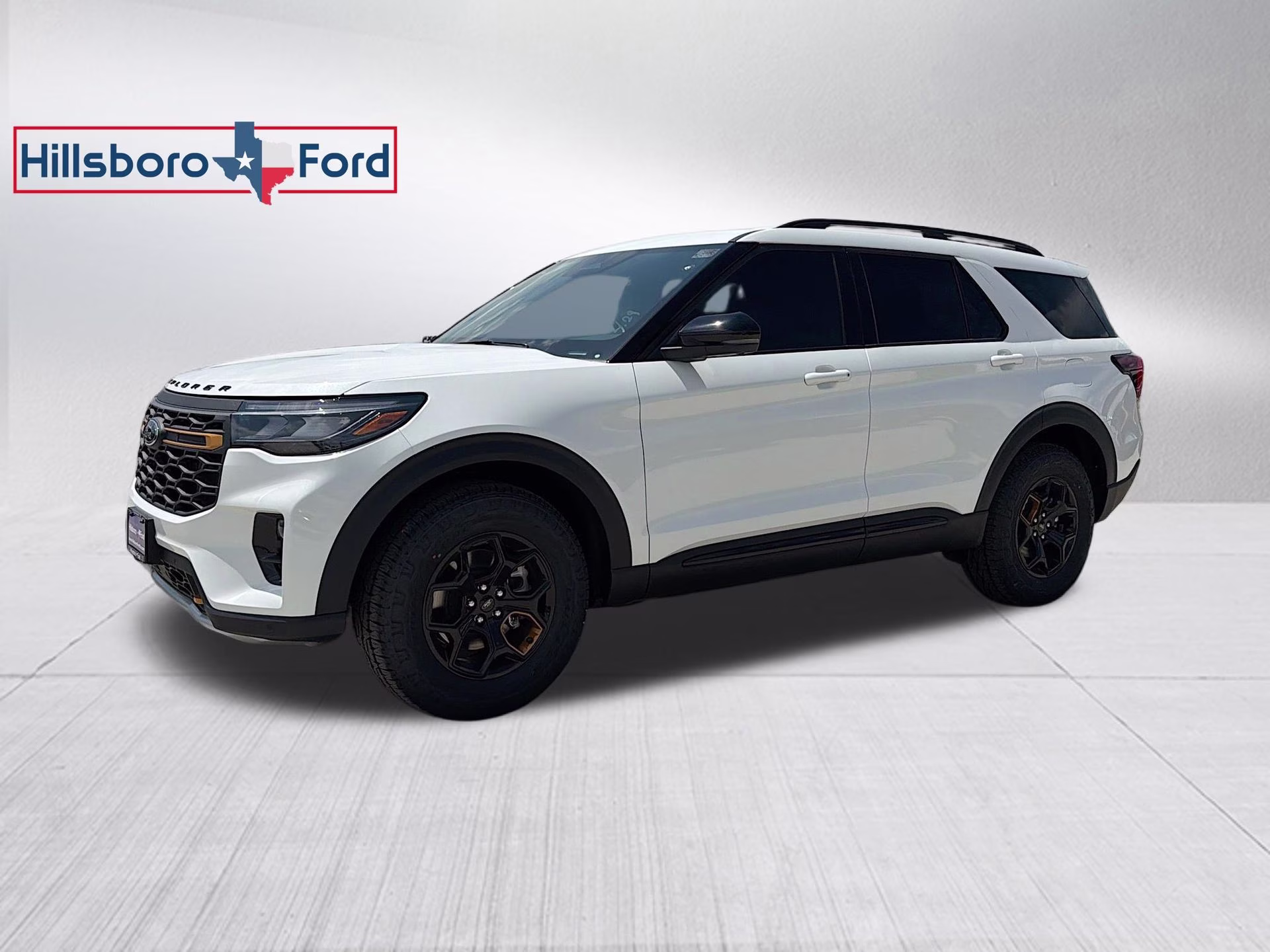 2026 Star White Metallic Tri-Coat Ford Explorer Tremor 4X4 SUV