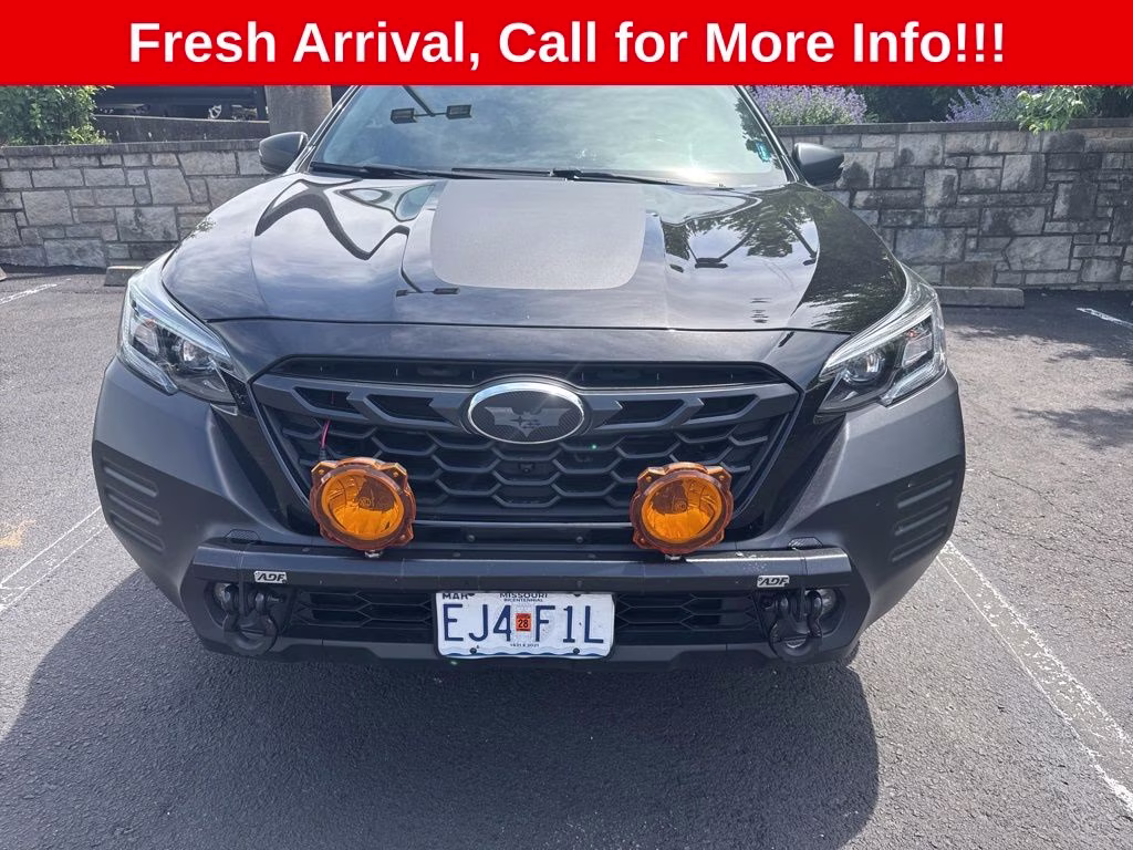 2022 Crystal Black Silica Subaru Outback Wilderness AWD SUV
