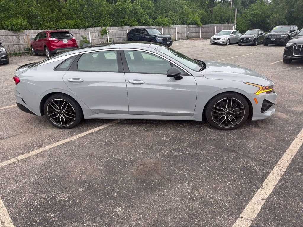 2024 Kia Optima GT FWD's photo