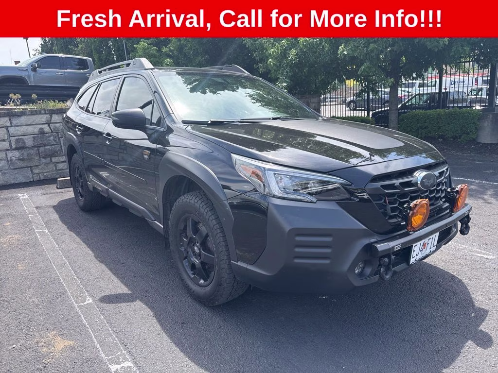 2022 Crystal Black Silica Subaru Outback Wilderness AWD SUV