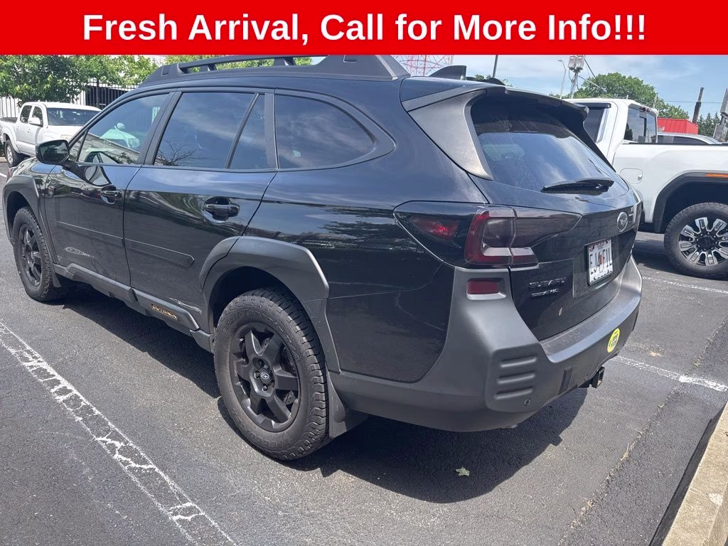 2022 Crystal Black Silica Subaru Outback Wilderness AWD SUV