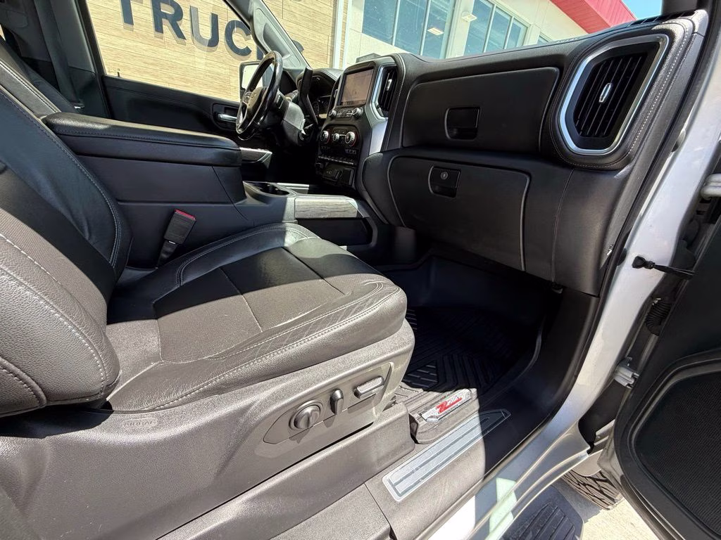 2020 Silver Ice Metallic Chevrolet Silverado 3500HD LTZ 4X4 Truck