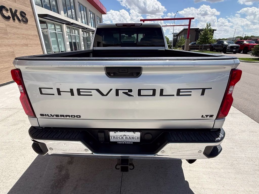 2020 Silver Ice Metallic Chevrolet Silverado 3500HD LTZ 4X4 Truck