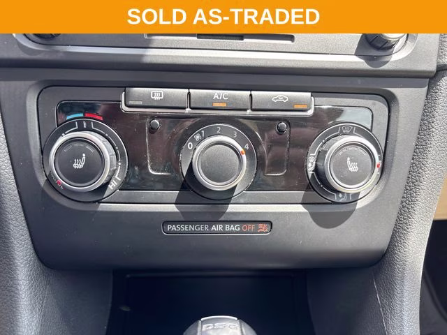 2014 Moonrock Silver Metallic Volkswagen Jetta SportWagen 2.0L TDI FWD Crossover