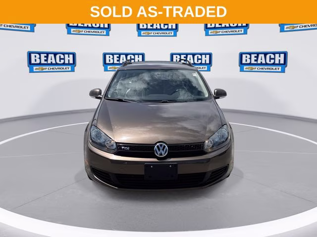 2014 Moonrock Silver Metallic Volkswagen Jetta SportWagen 2.0L TDI FWD Crossover